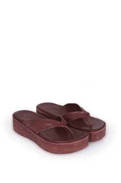 Ada, burgundy leather flip-flops