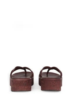 Ada, burgundy leather flip-flops