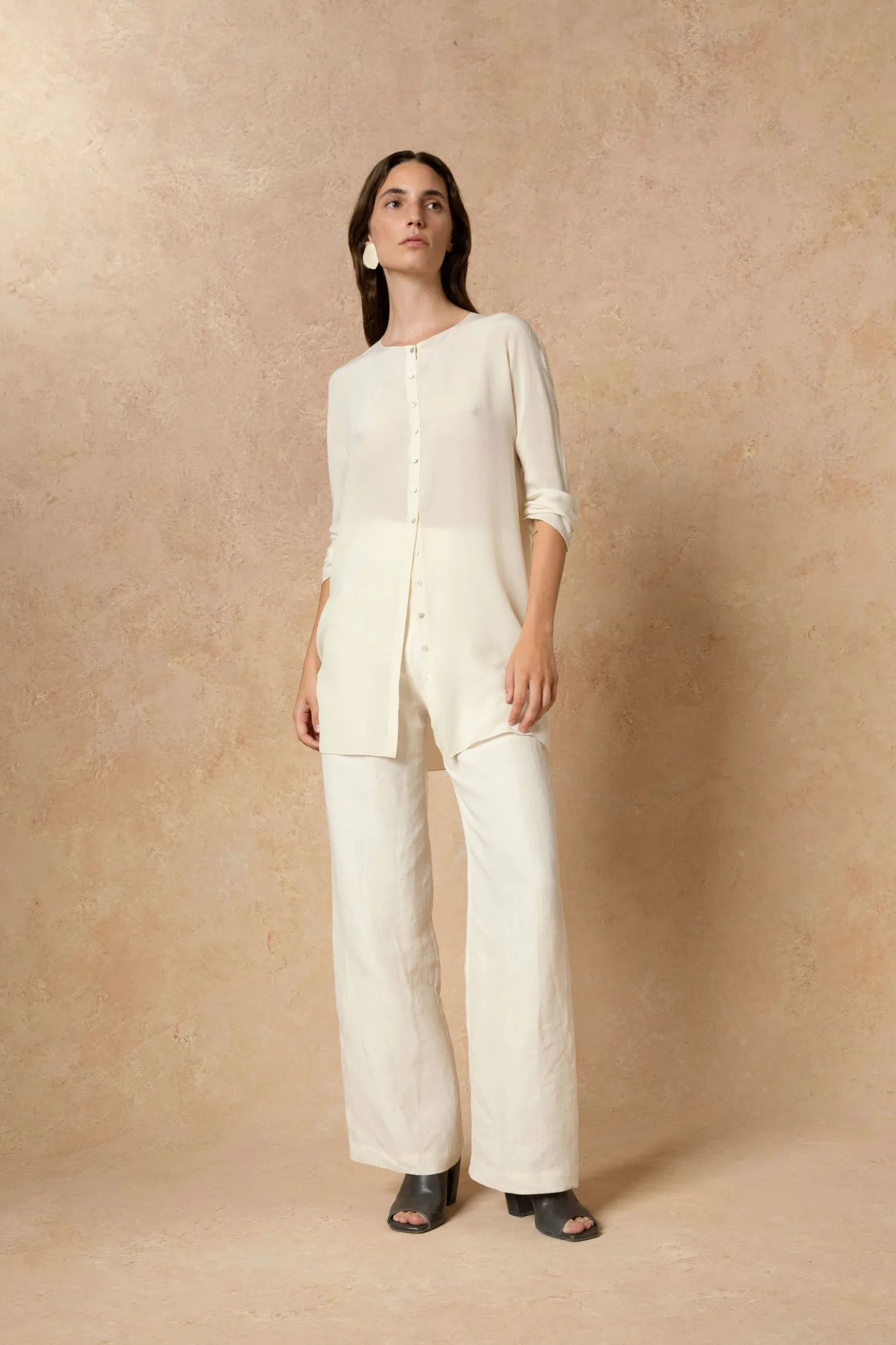 Agnes, ivory silk shirt