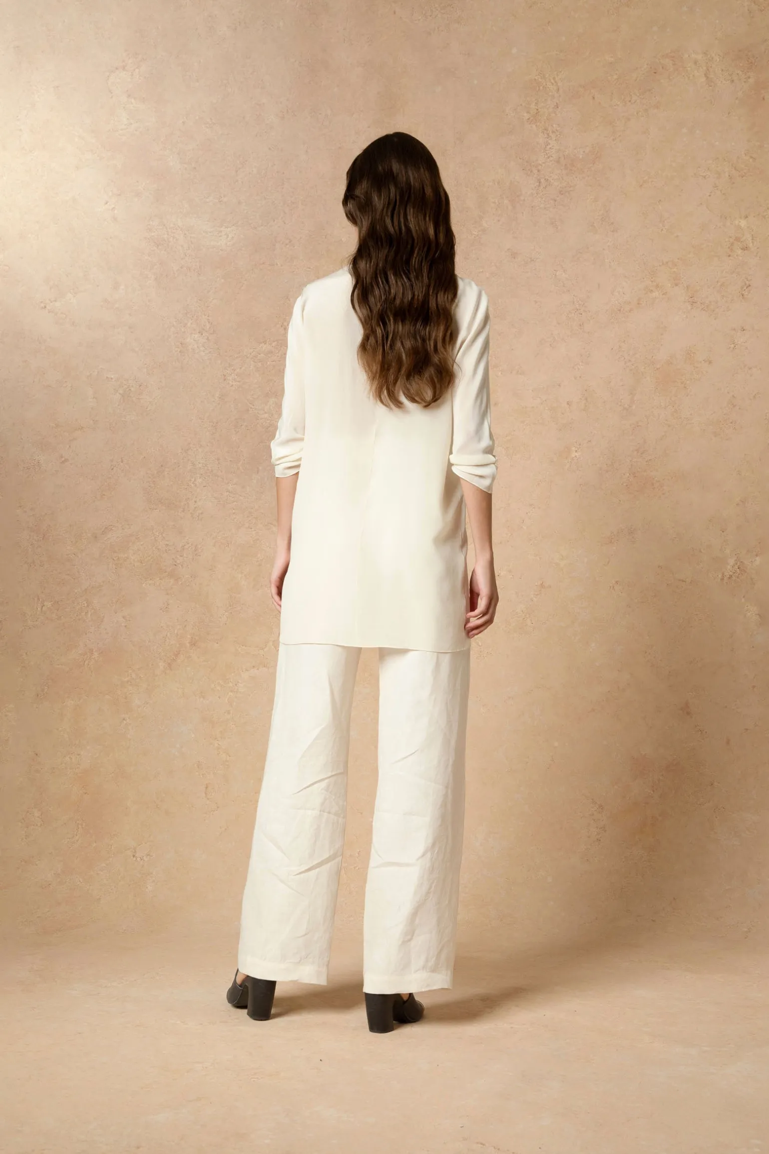 Agnes, ivory silk shirt