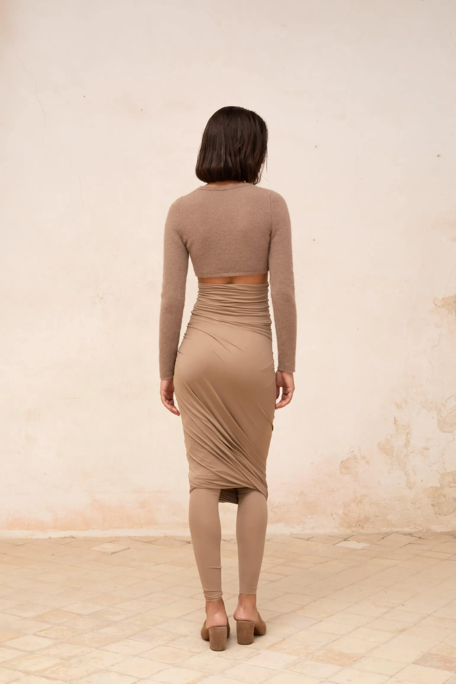 Alice, cocoa top in stretch cupro