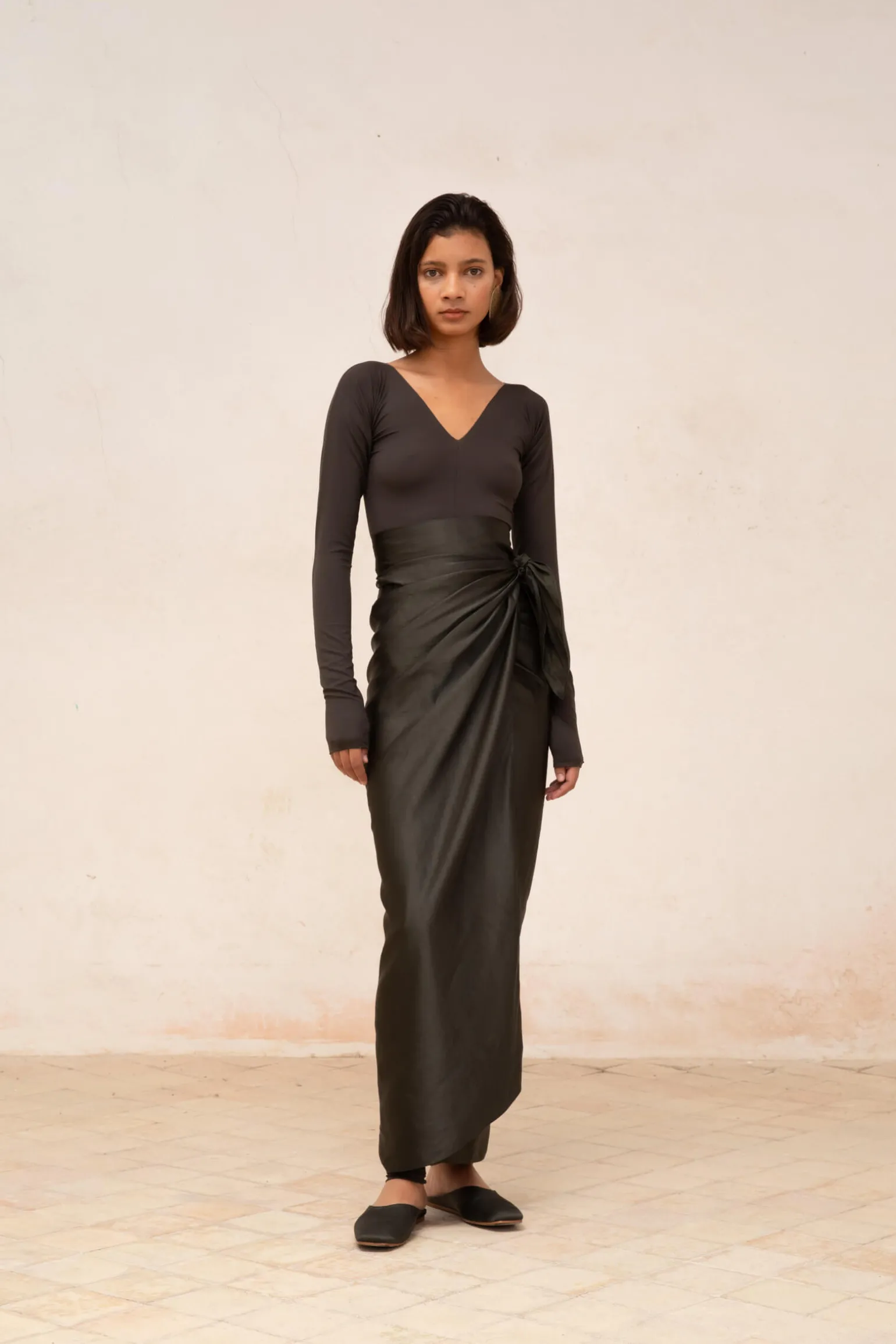 Alice, graphite stretch cupro top