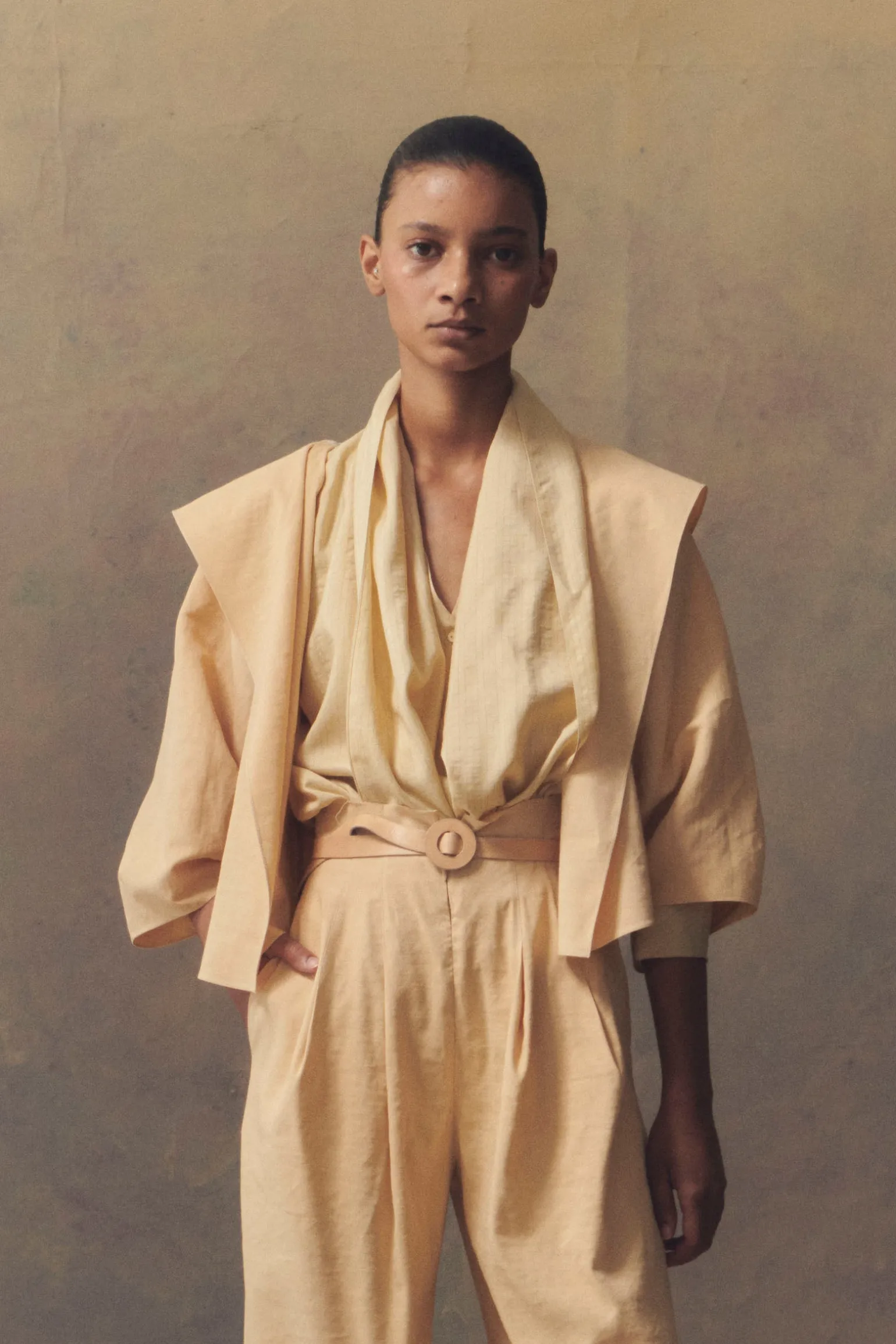 Aro S, thin belt in beige suede