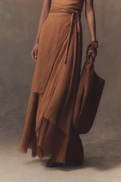 Aurora, long skirt in bronze silk bambula