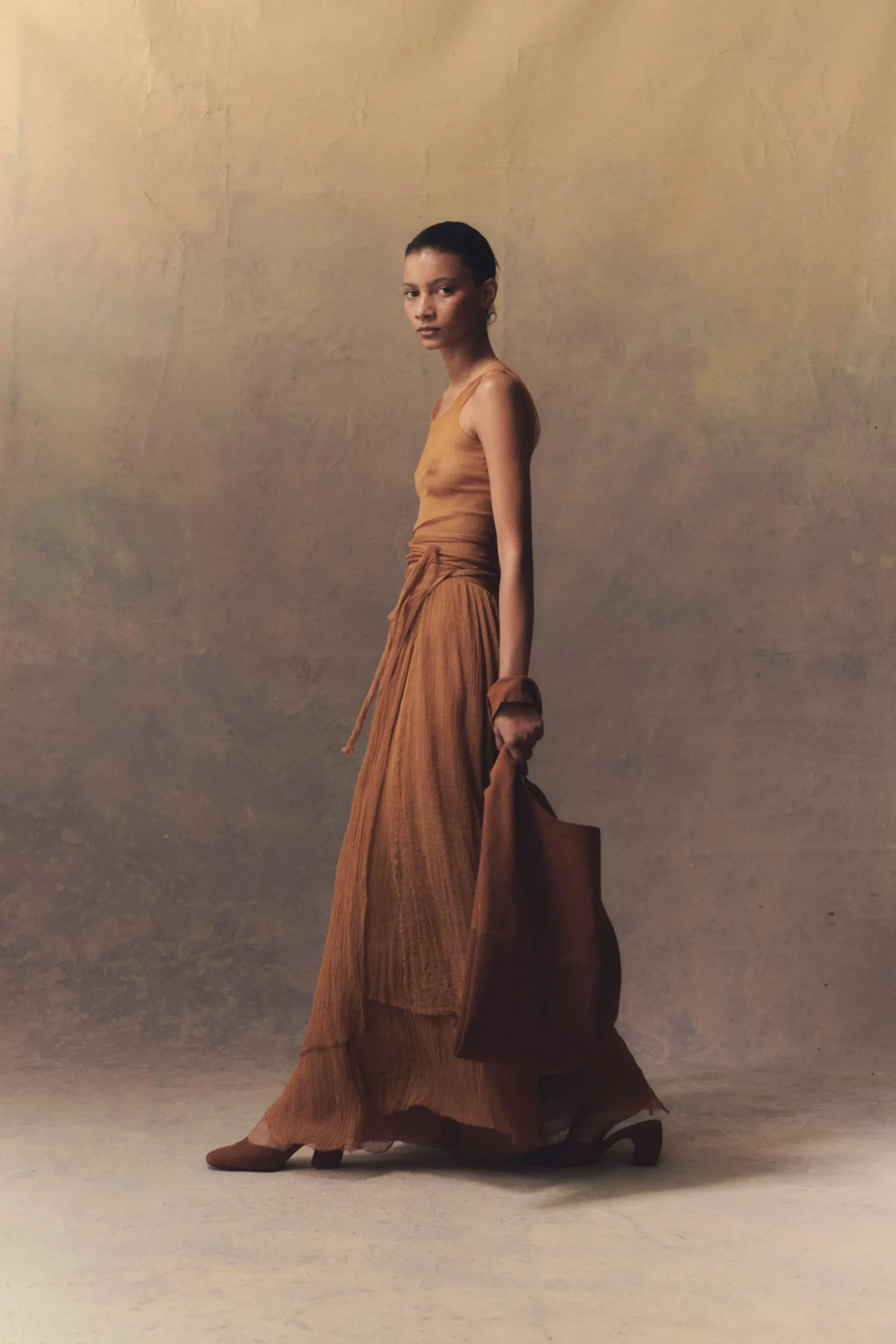 Aurora, long skirt in bronze silk bambula