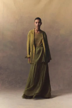 Aurora, long skirt in pistachio silk bambula