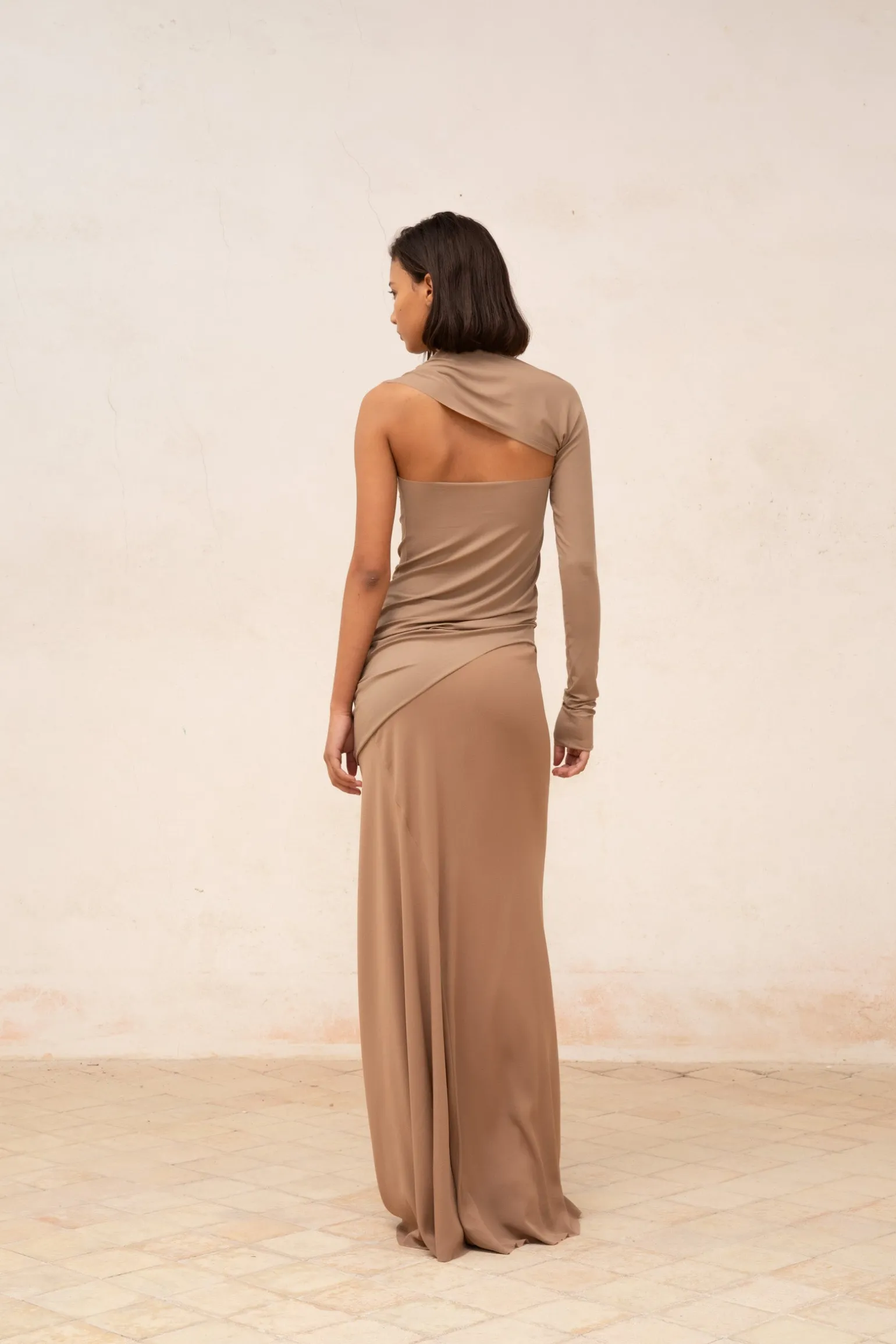 Babar, asymmetrical top in cocoa stretch cupro