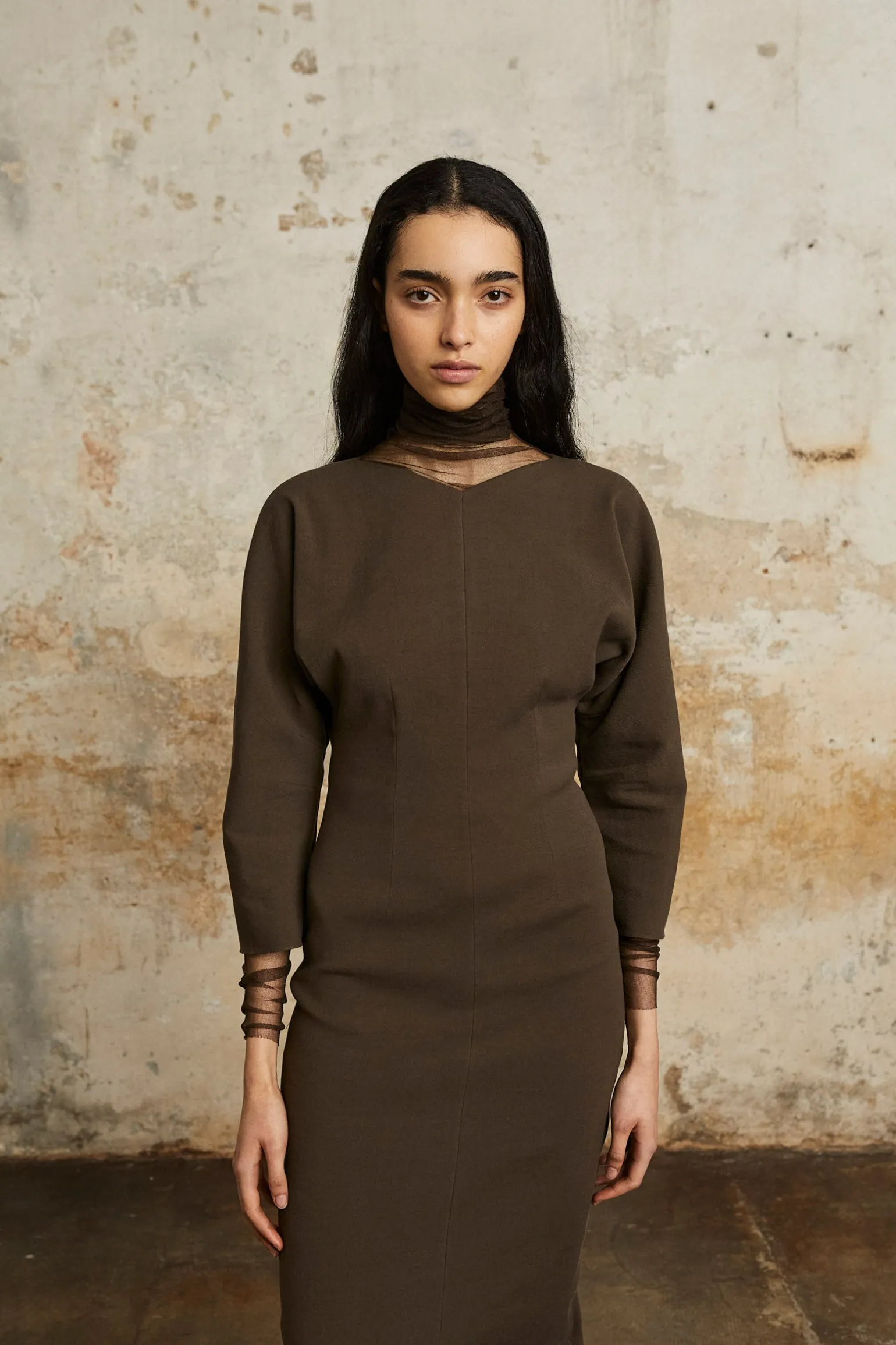 Bawa, brown fitted dress
