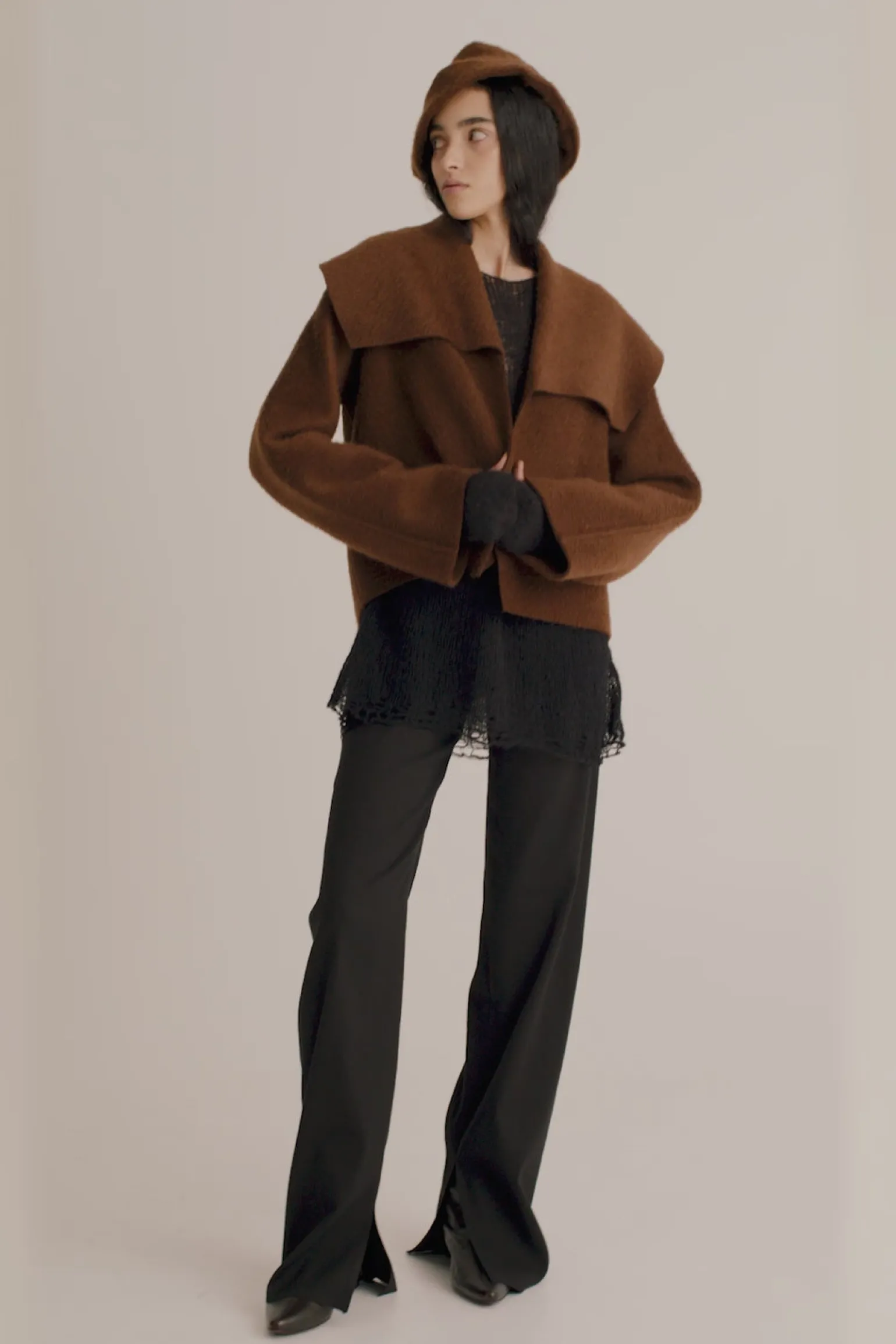 Bowie, black high-waisted pants