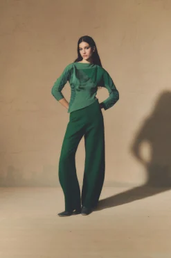 Camila, green boots