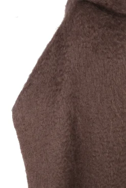 Ciel, burgundy mohair hood