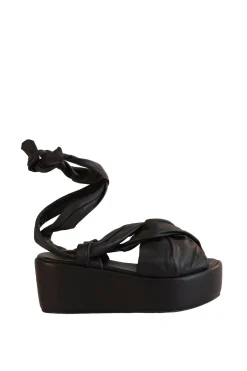 Cleo, bluenero platform sandal