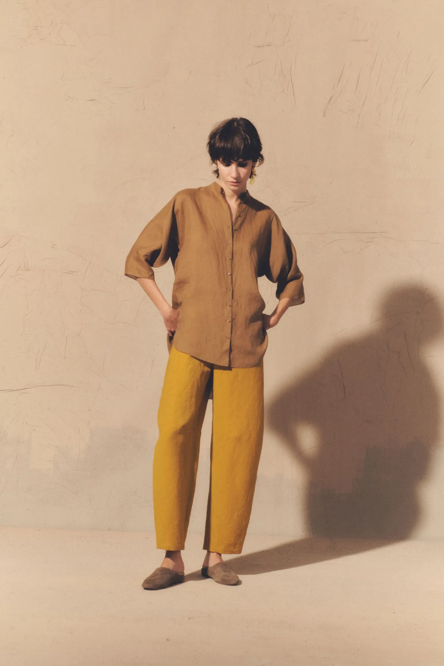 Dakota, turmeric linen and virgin wool pants