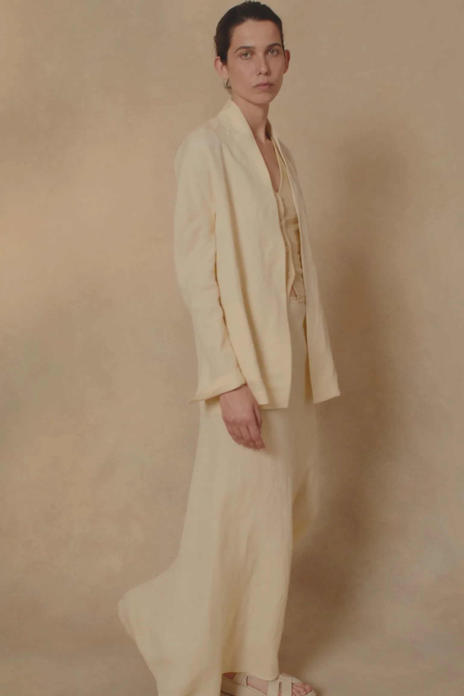 Fania, vanilla linen and viscose jacket
