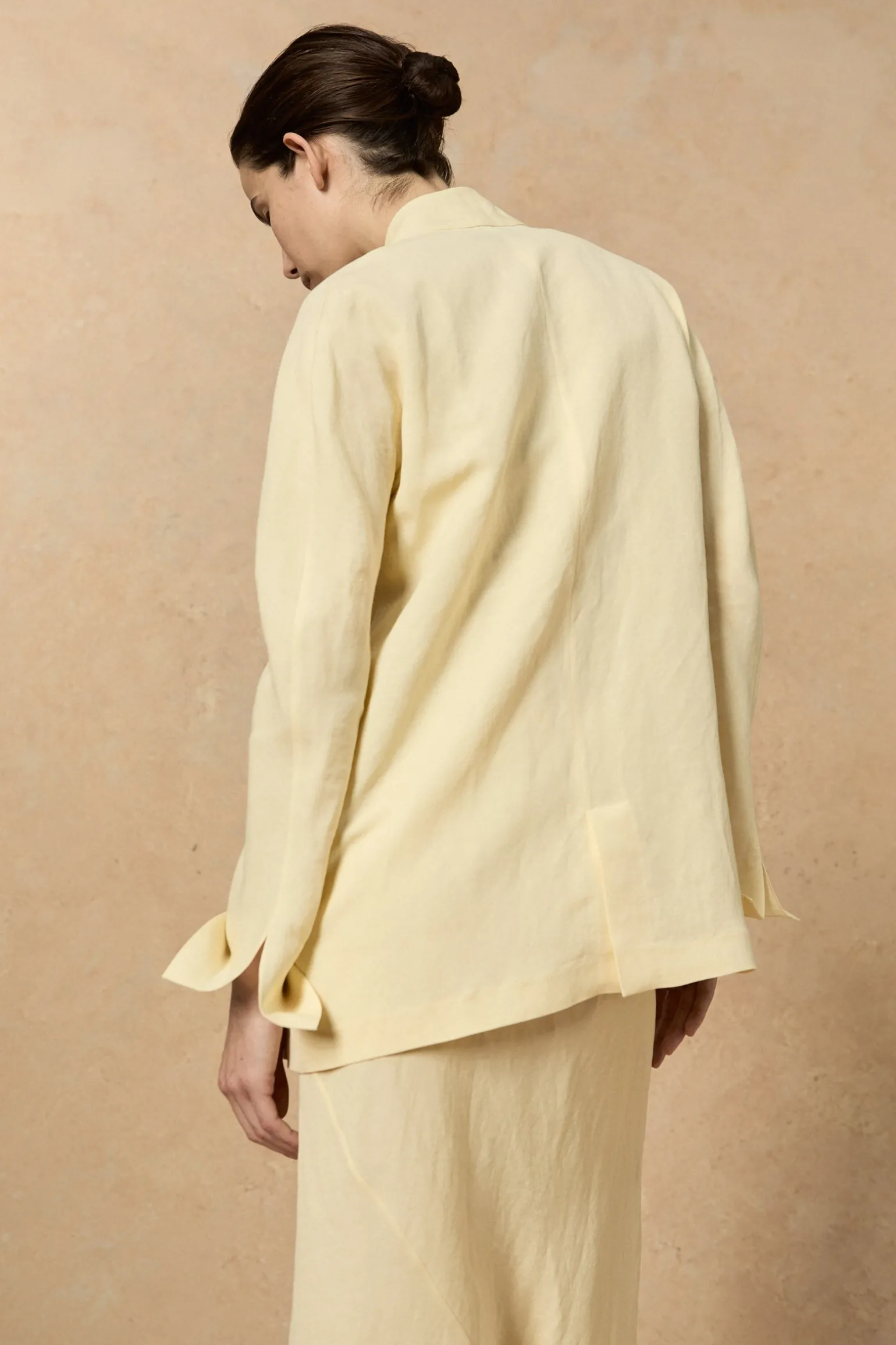 Fania, vanilla linen and viscose jacket