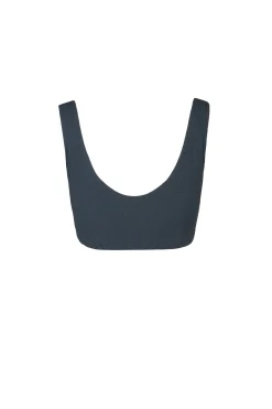 Fiona, blue crop top