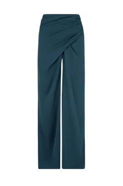 Fiona, blue pants