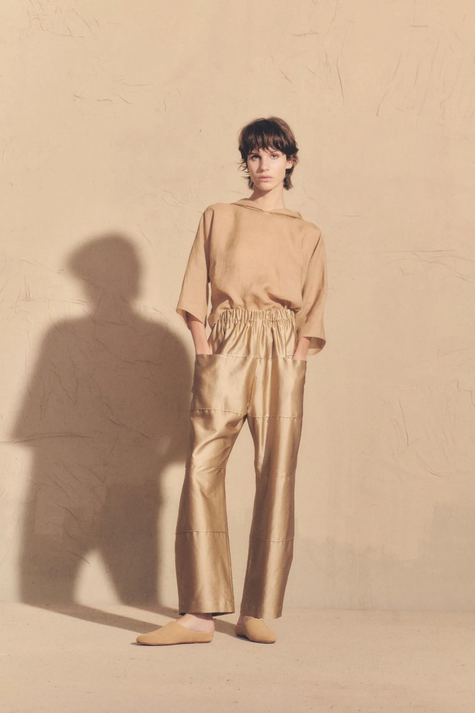 Gaynor, pink sand pants