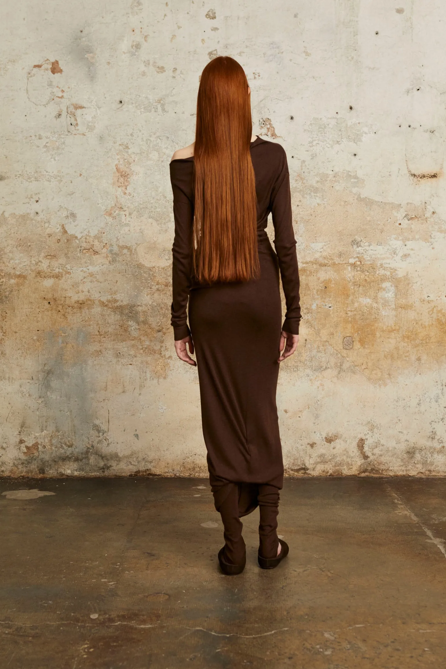 Genie, mahogany virgin wool dress