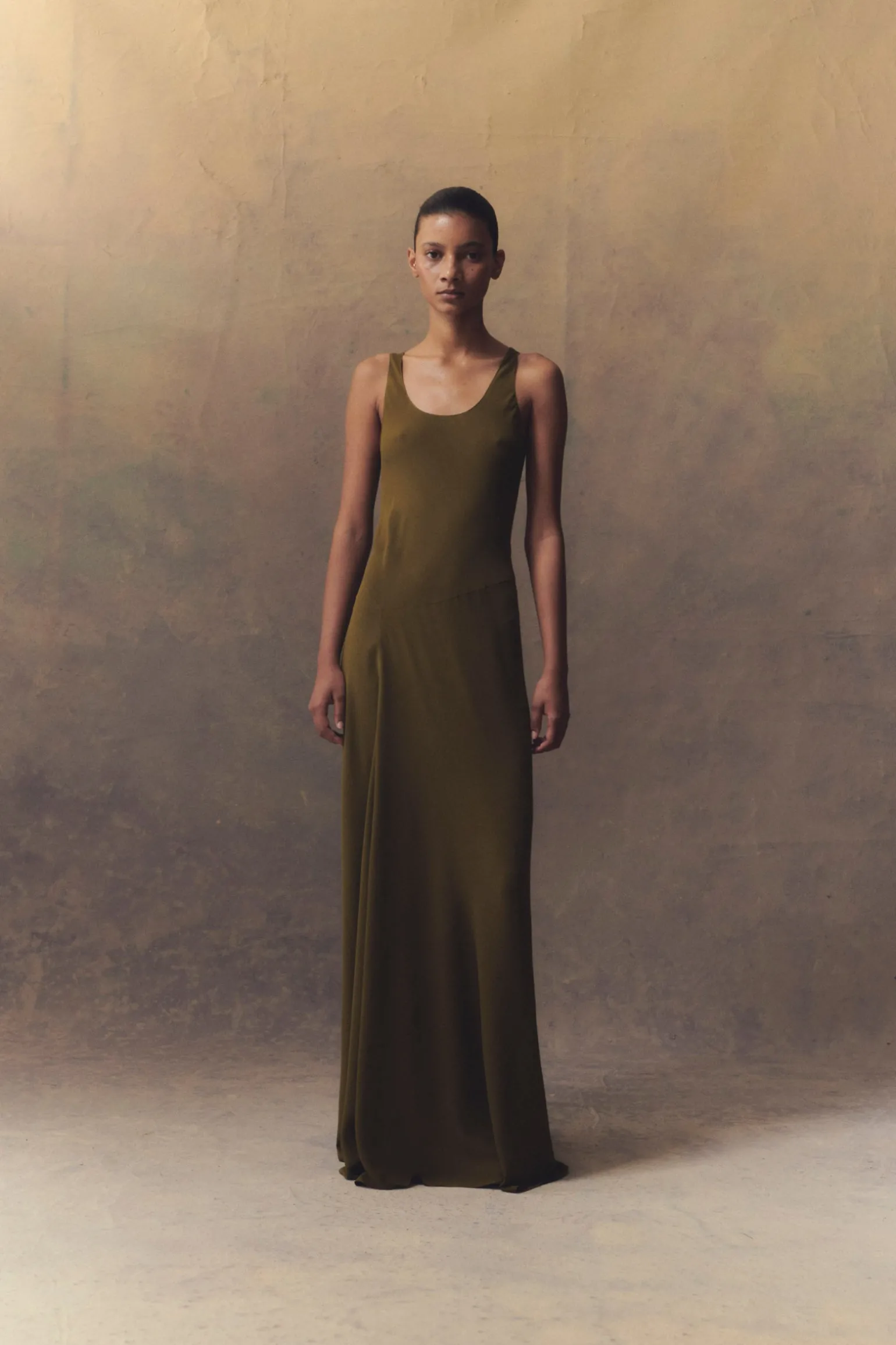 Georgia, long dress in moss green silk