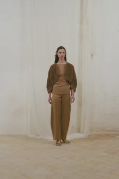 Hair, short jacket in brown wool and silk