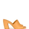 Janis, mules in peach