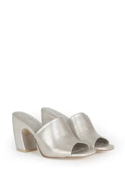 Janis, mules in silver white