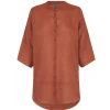 Jules, top in red ramie
