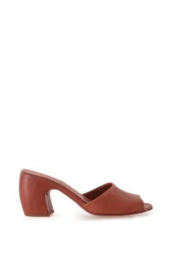 Juno, brandy leather mules