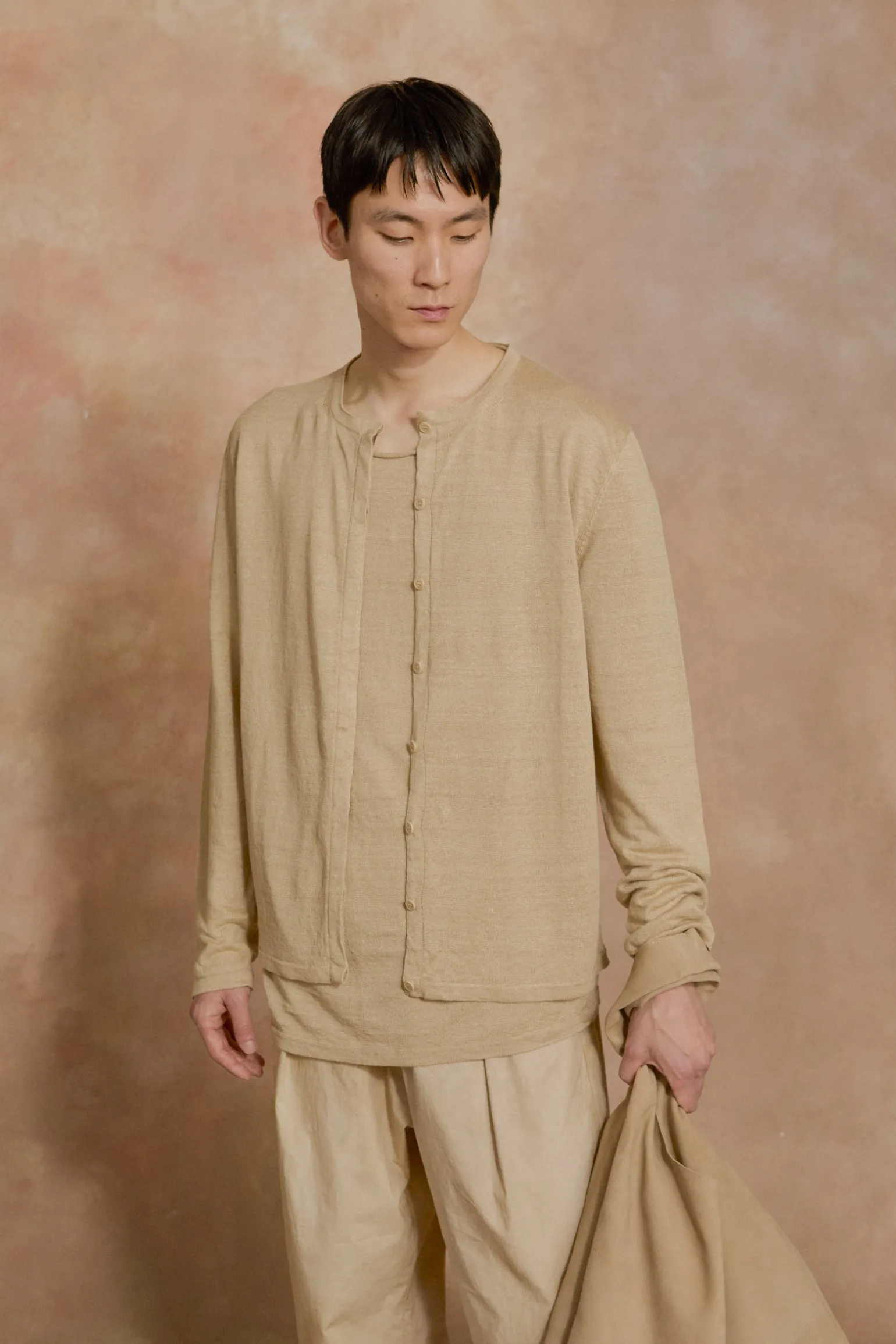 Lian, beige linen knit t-shirt