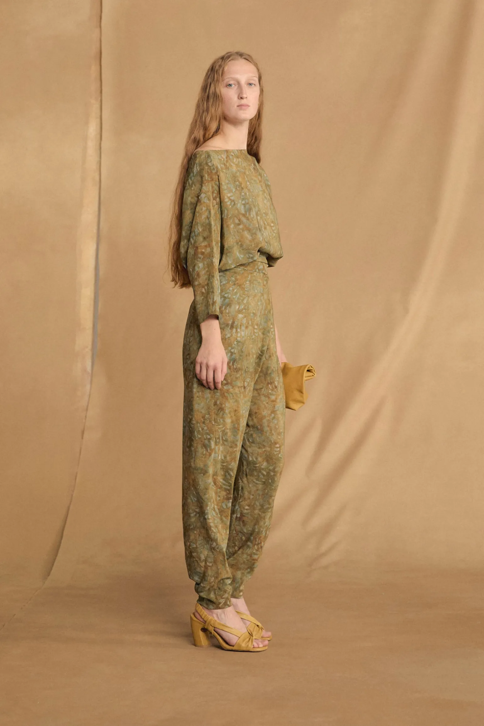 Lil, trap print silk pants