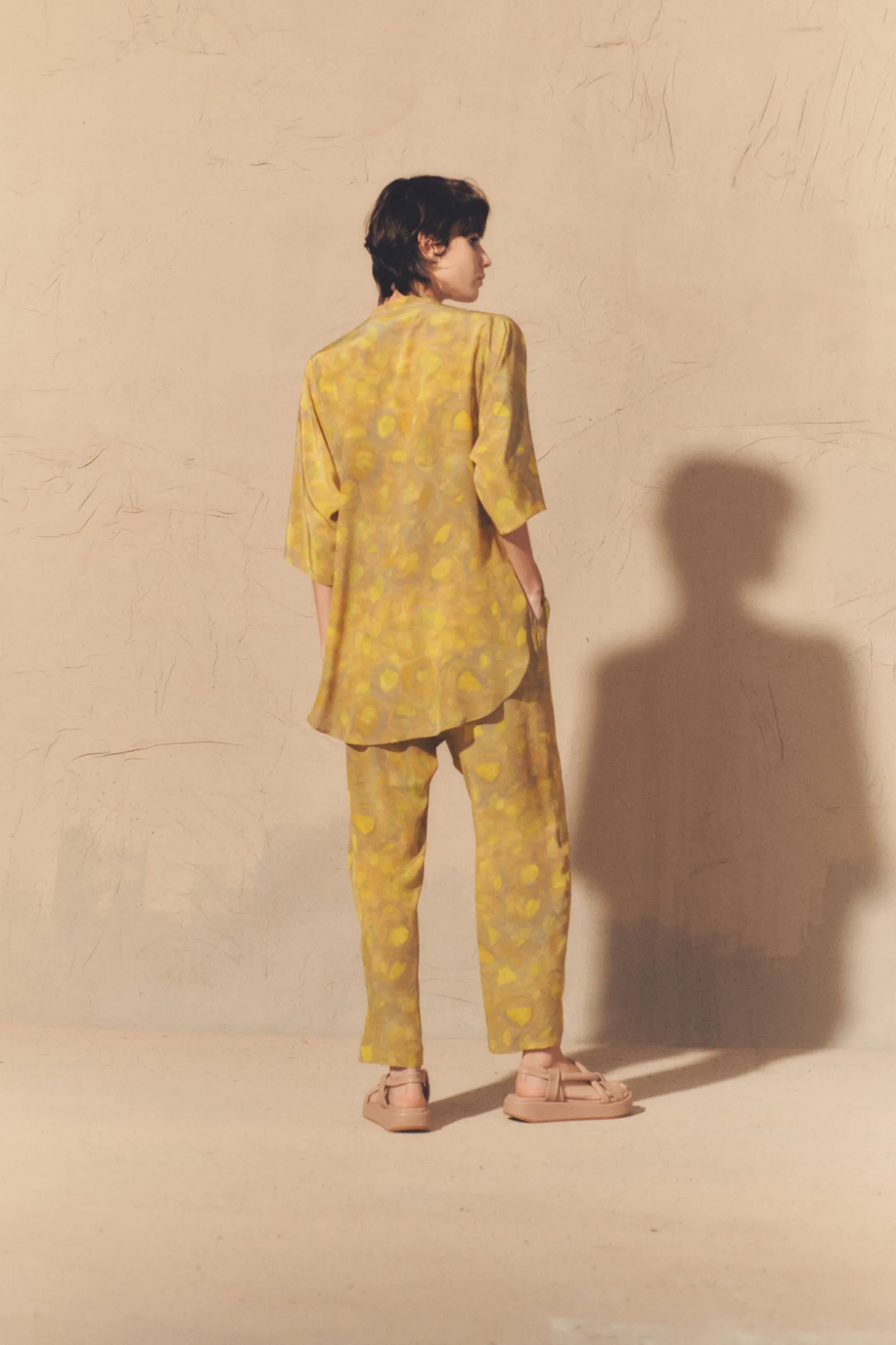 Lili, lima print silk pants