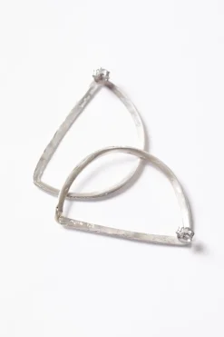 Maa left, individual silver earring