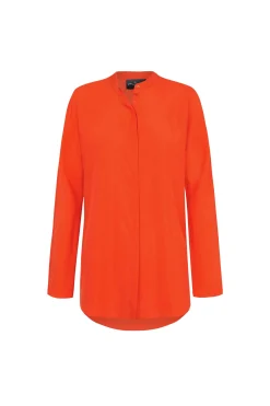 Macho, red silk shirt