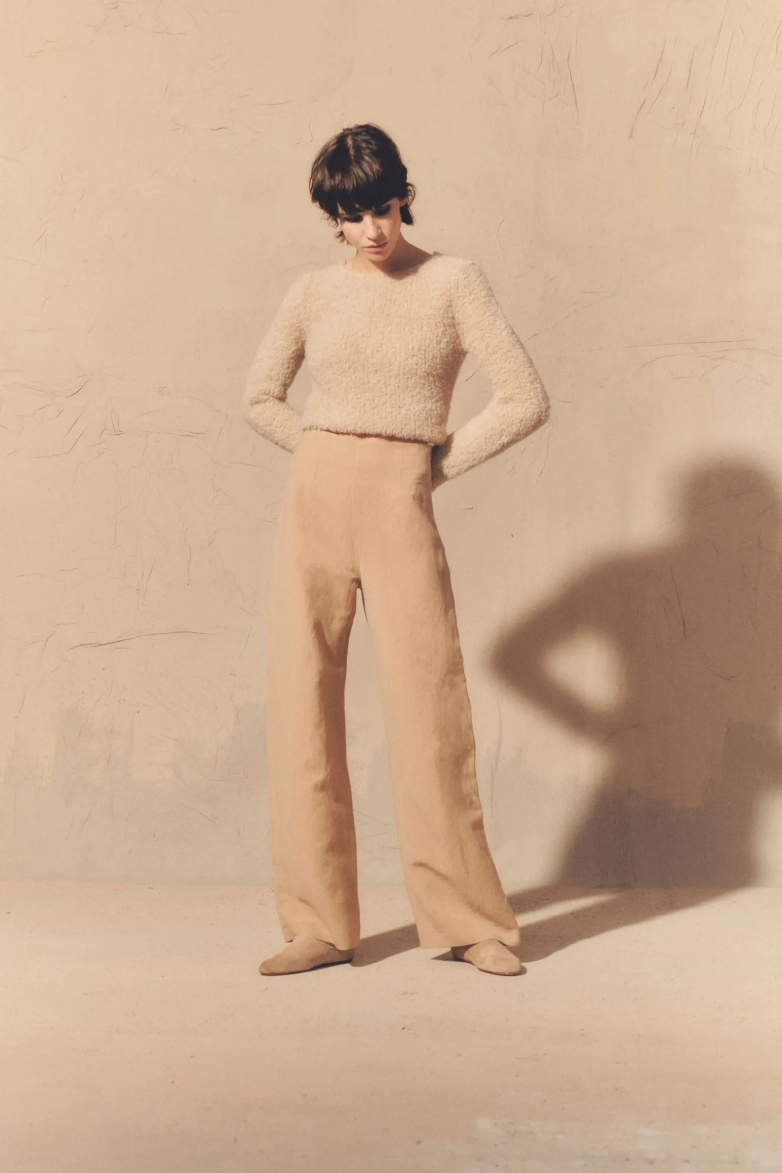 Margot, pink sand linen and wool pants