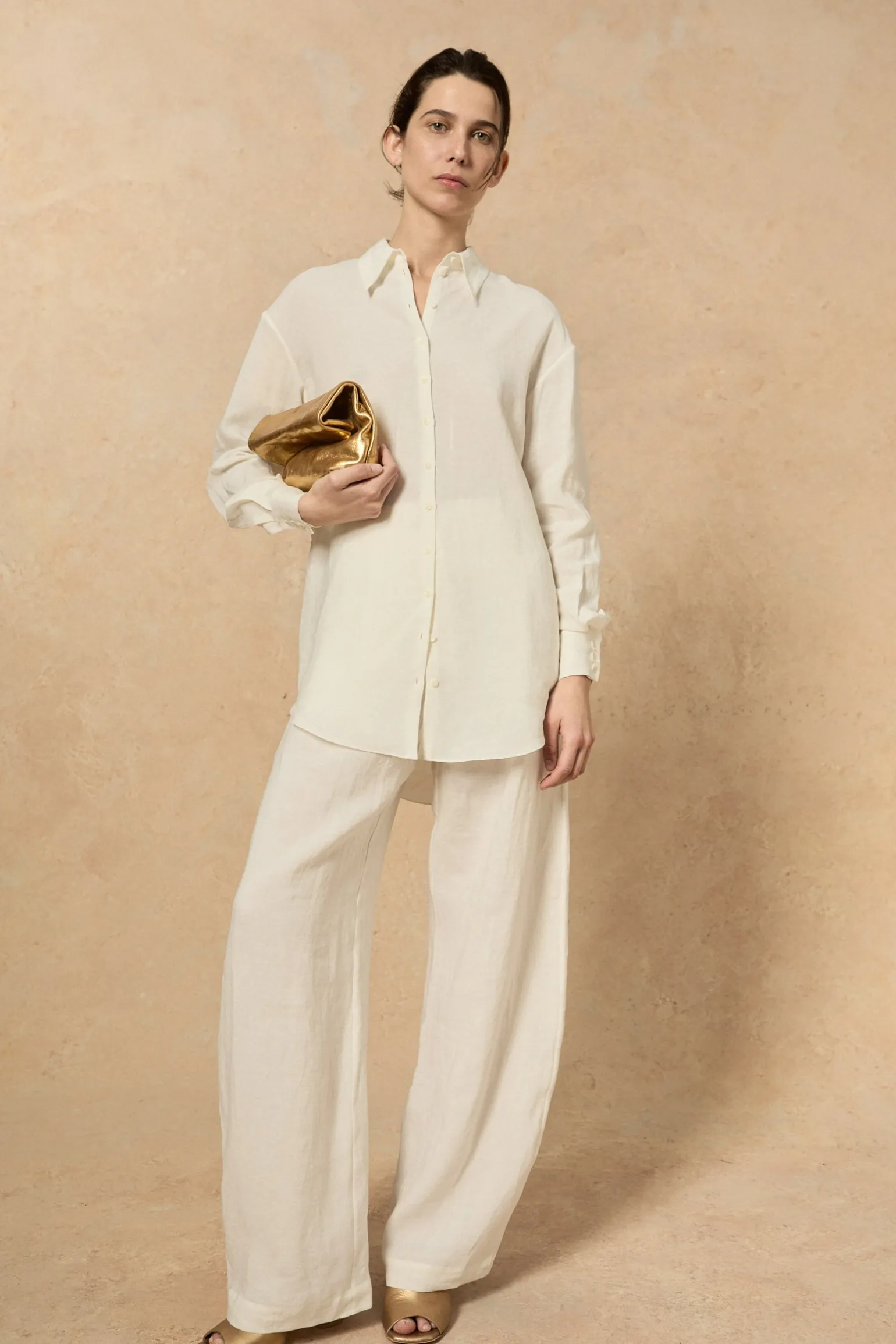 Marlo, ecru linen shirt
