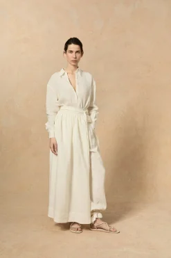 Marlo, ecru linen shirt