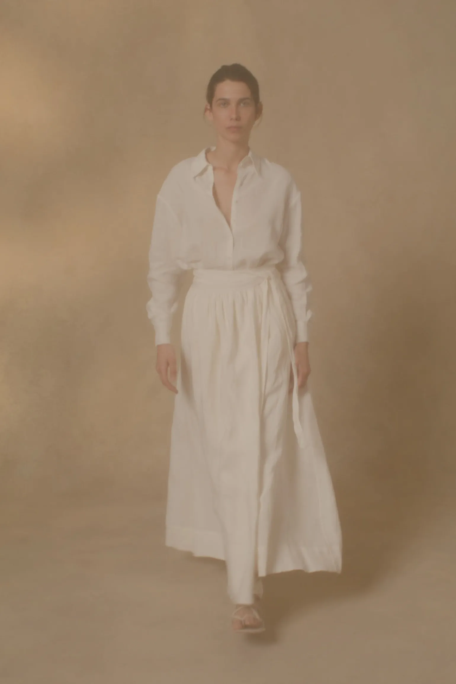 Marlo, long ecru linen skirt