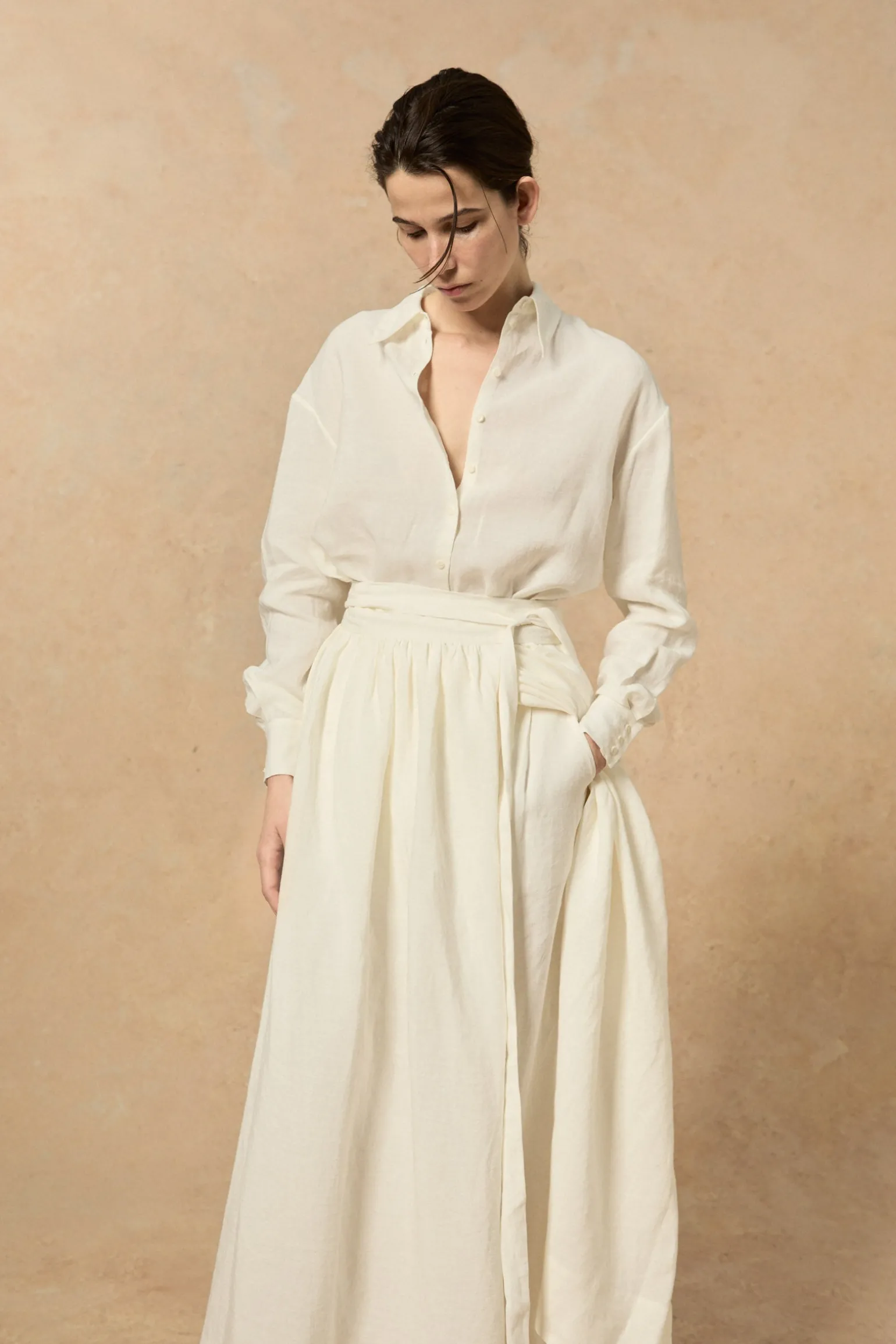 Marlo, long ecru linen skirt