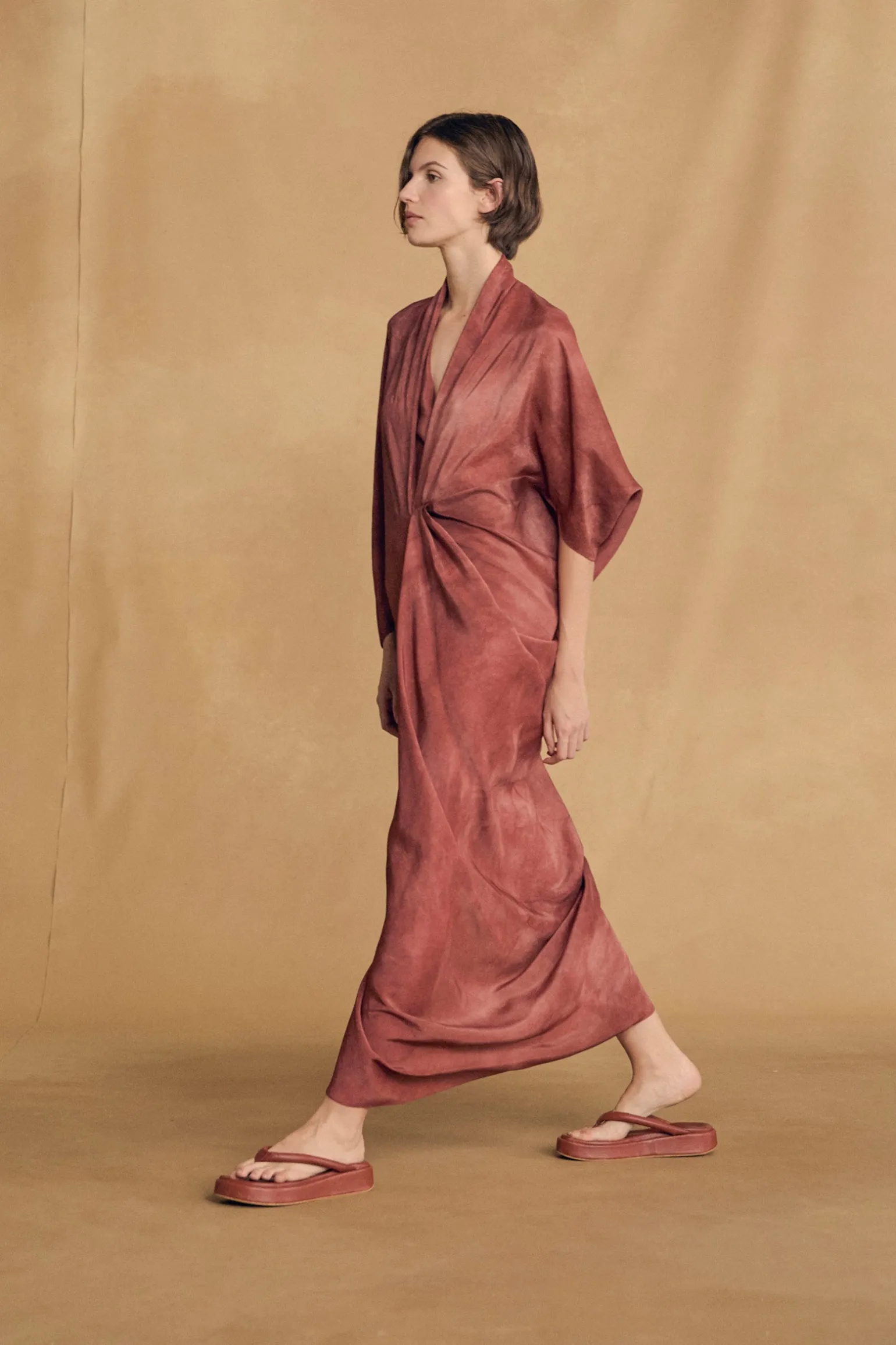 Mayu, fade red silk dress
