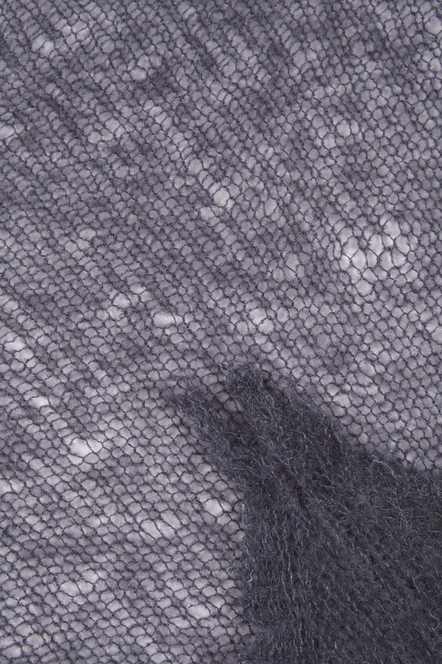 Onye, grey open knit bandana
