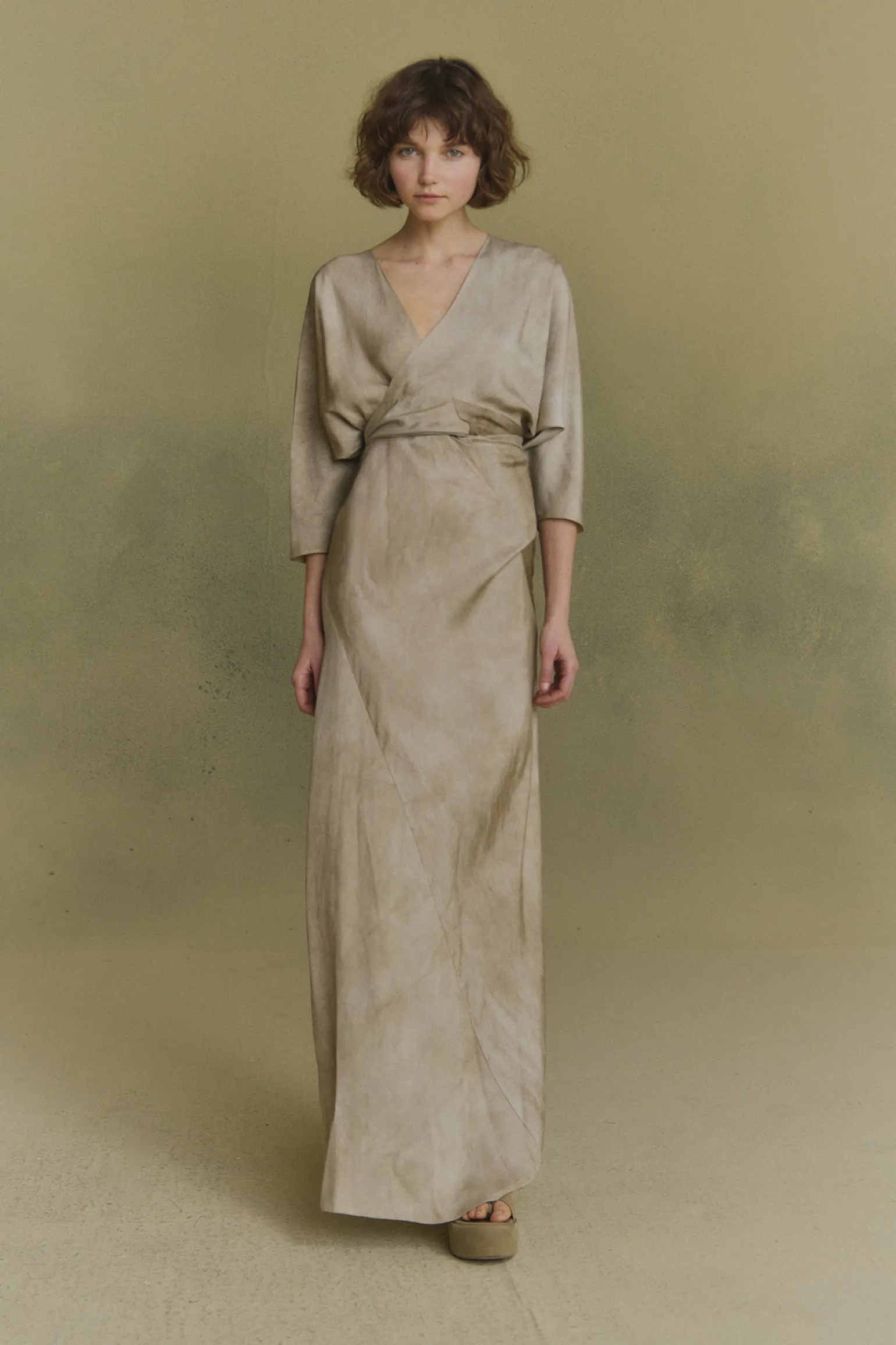 Opalo, fade nacar wrap dress