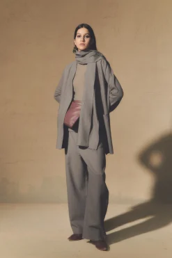 Patti, gray virgin wool pants