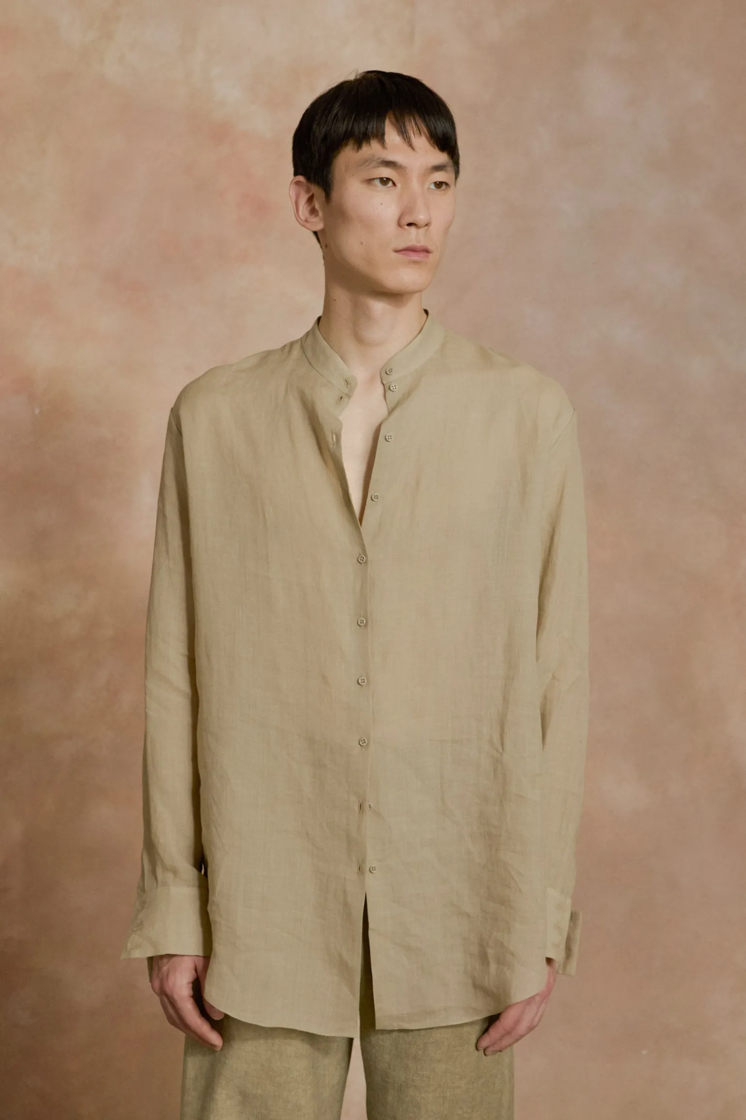 Raoul, light gray ramie shirt