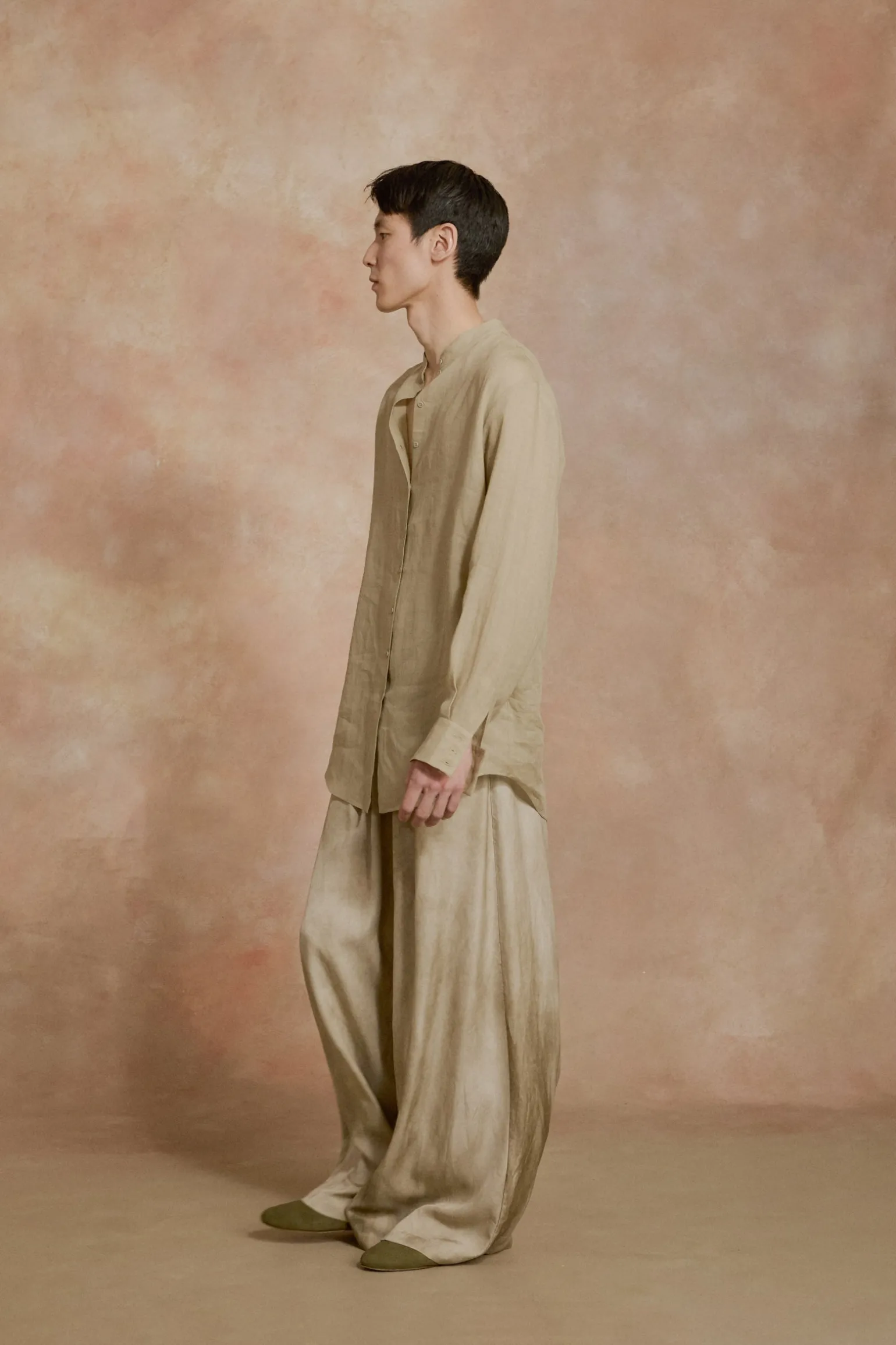 Raoul, sage green ramie shirt