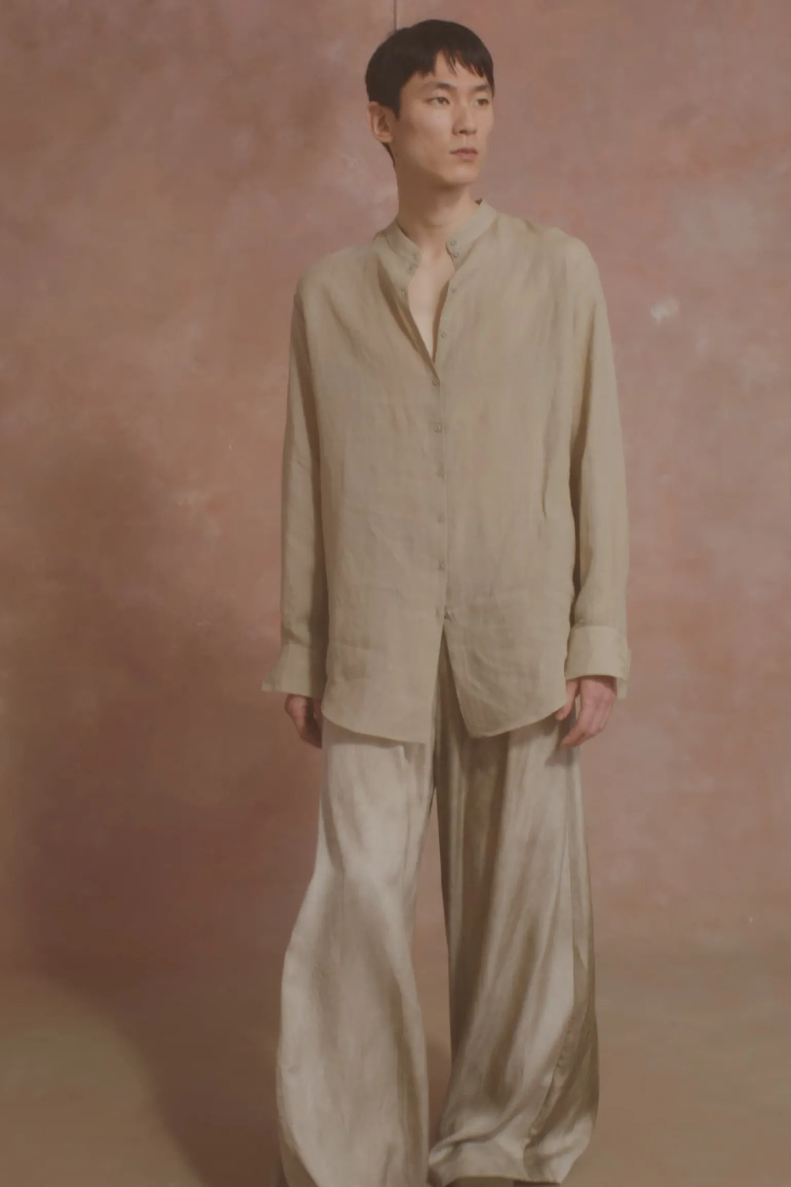 Raoul, sage green ramie shirt