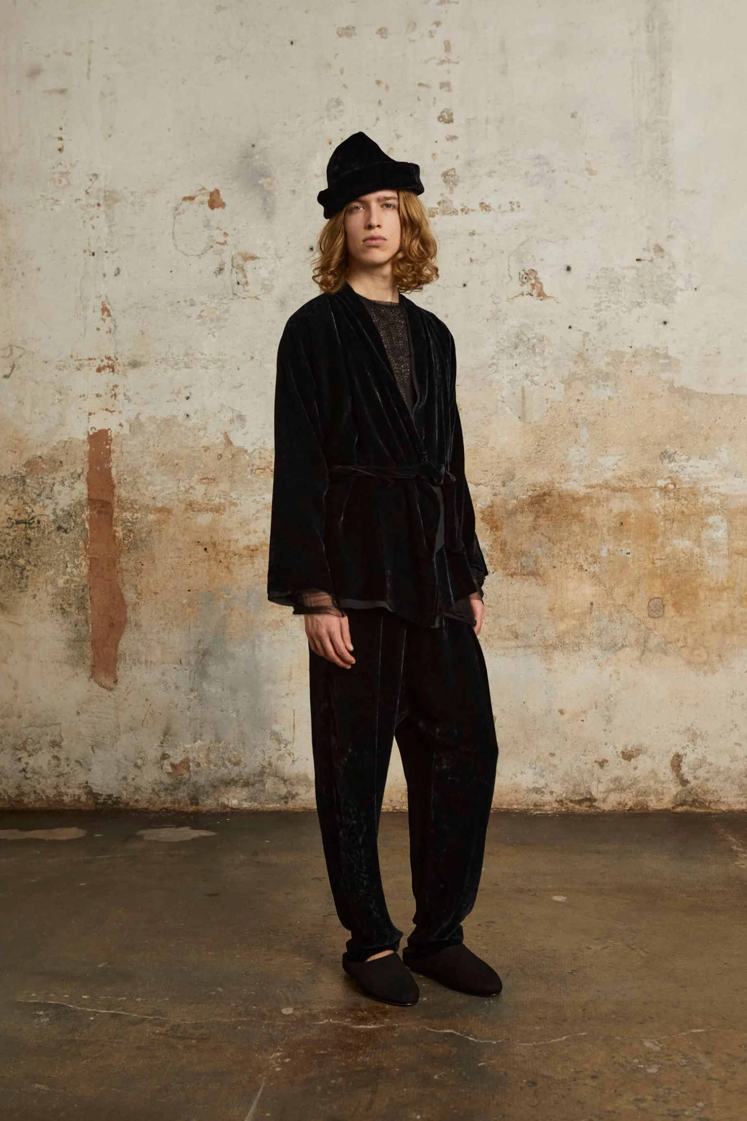 Roisin, black velvet pants