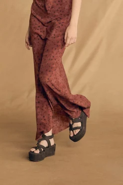 Ryo, dark brown platform sandal