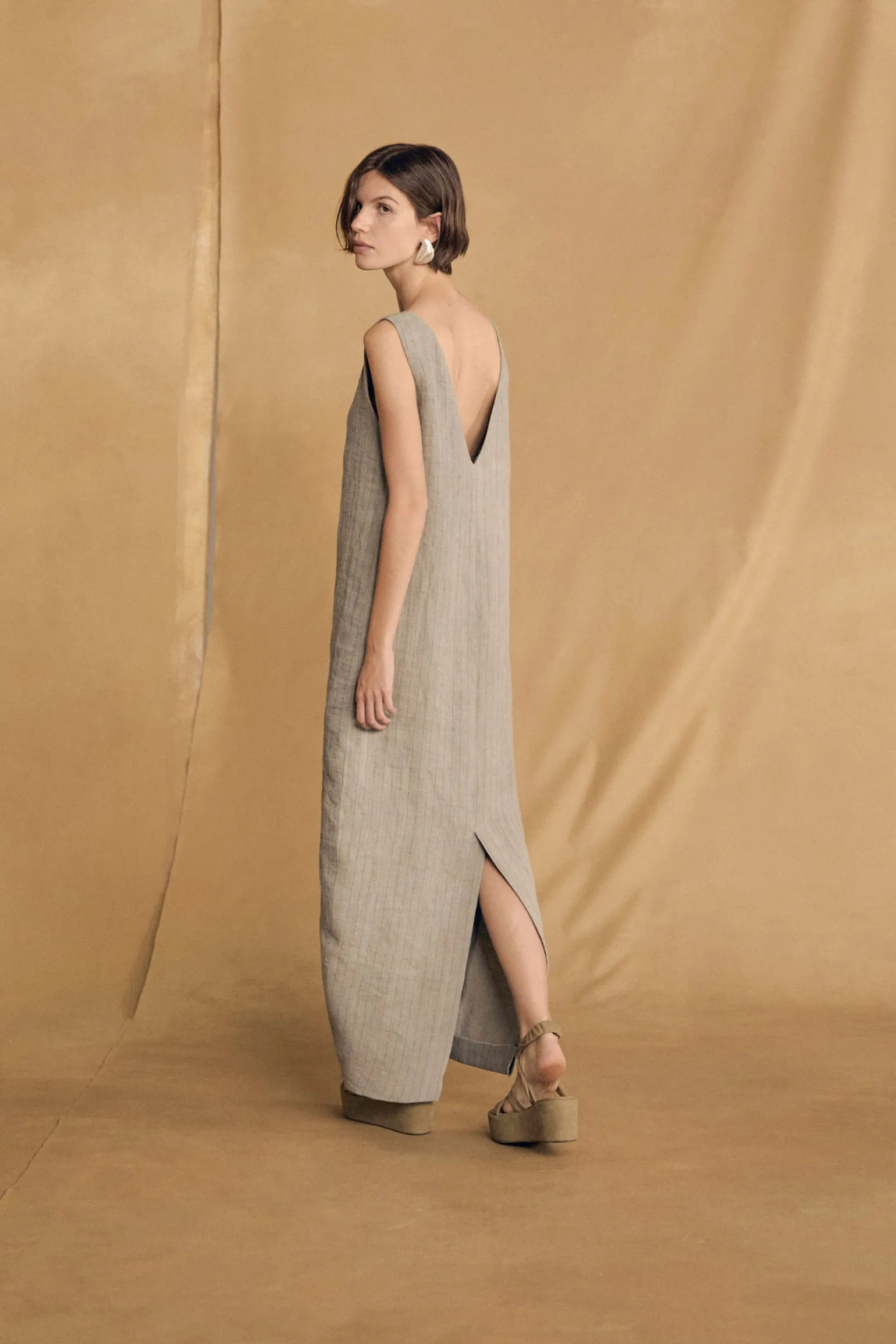 Ryo, moss green platform sandal