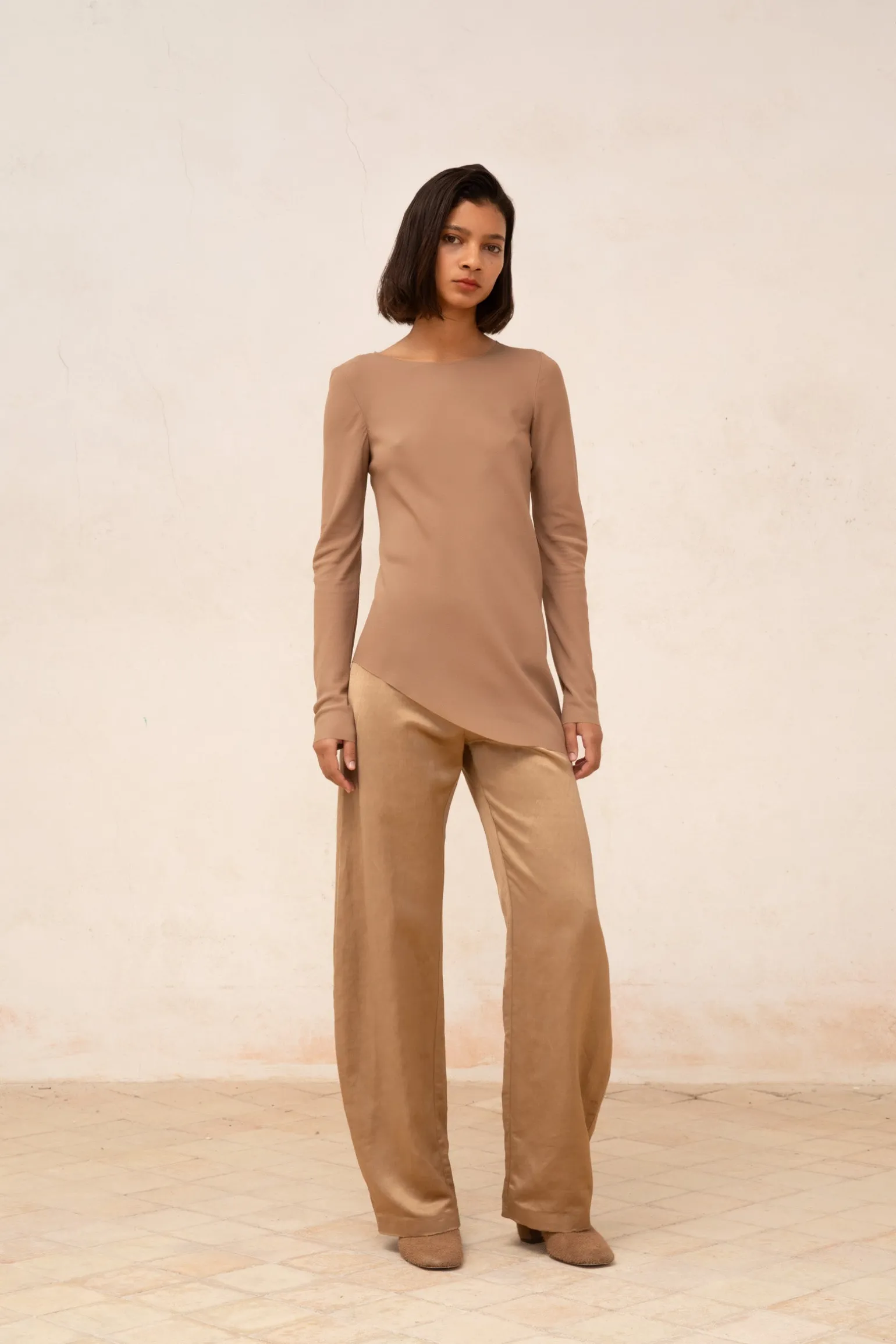Sabrina, cocoa stretch silk top